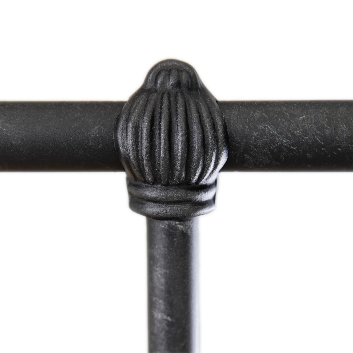 Sheffield Cast Iron Bed Frame with Surround Frame - Image 5